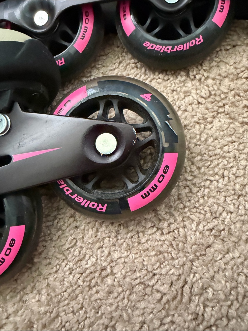Rollerblade women’s Inline Skates in White & Pink - Picture 5 of 6